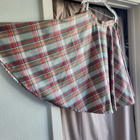 Plaid A-Line Skirt - Picture 5 of 5